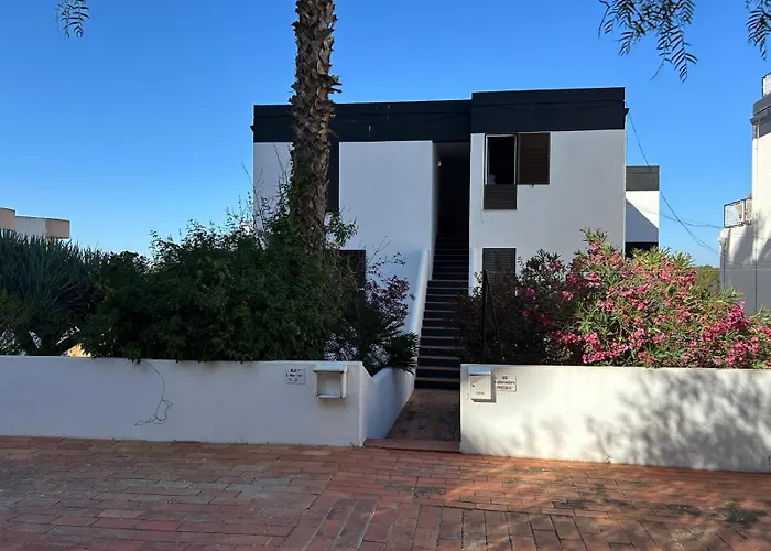 Casa Da Rocha-praia Da Rocha & *